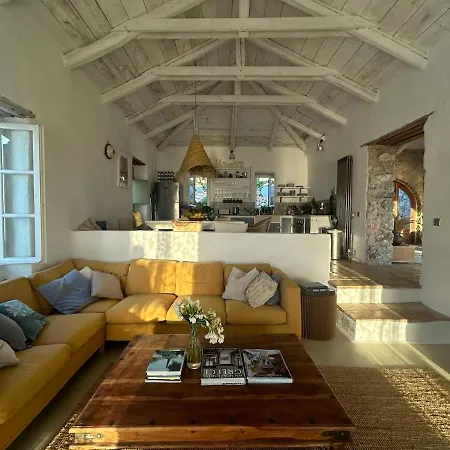 Stravatha Secluded Sunset Villa