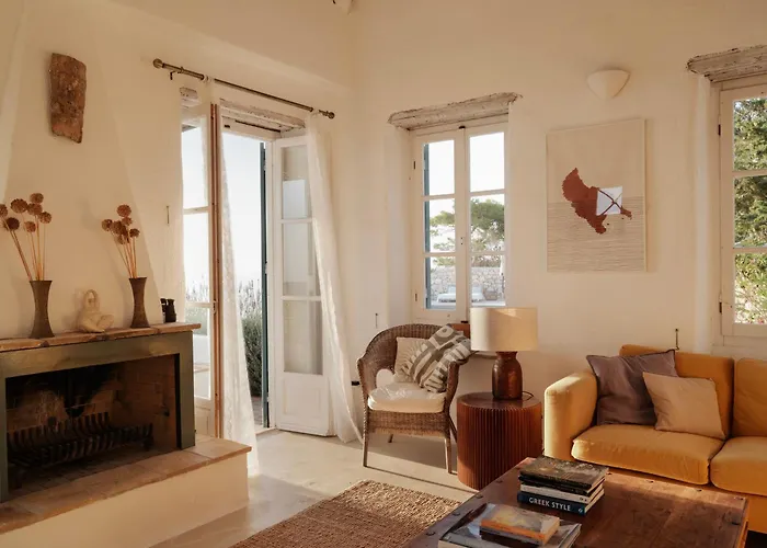 Stravatha Secluded Sunset Villa