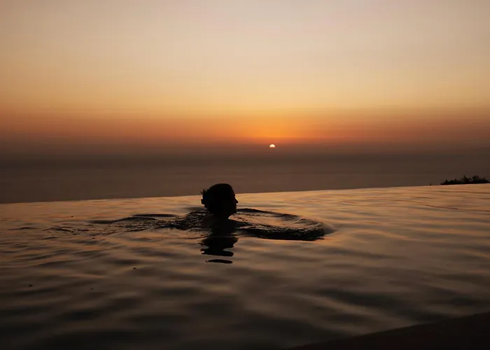 Stravatha Secluded Sunset *