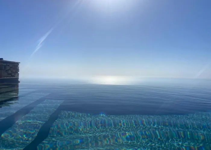 Vilă Stravatha Secluded Sunset *