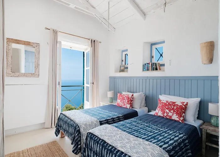 Vilă Stravatha Secluded Sunset